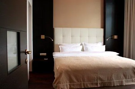 Myplace Premium