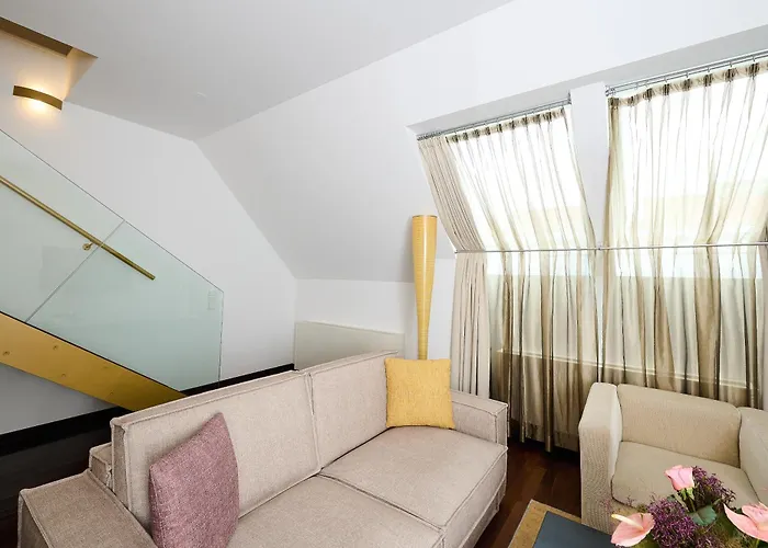 Myplace Premium 4* Vienna