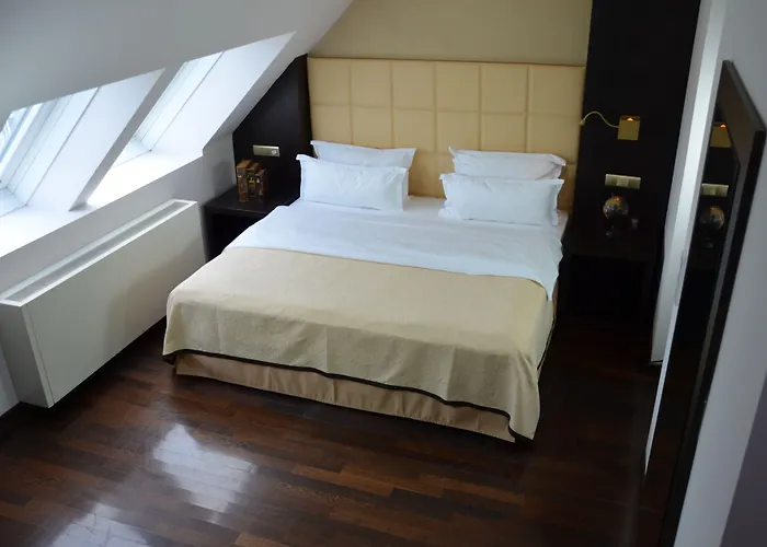 Aparthotel Myplace Premium 4*