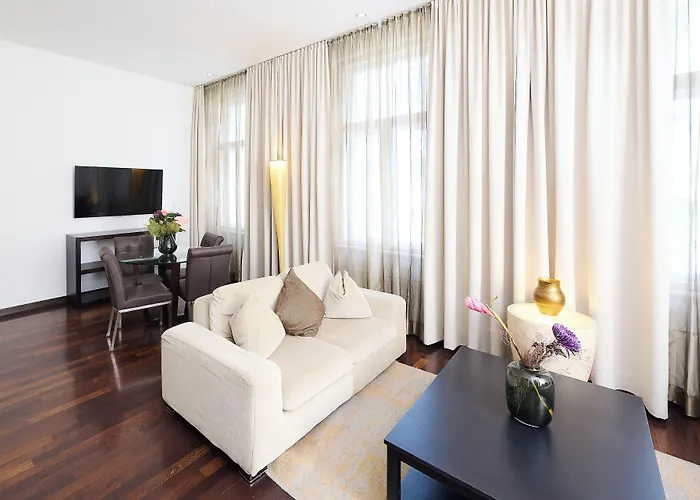Myplace Premium 4* Vienna